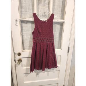 FREE PEOPLE‎ Burgundy Lace Daisy Cut Out Sleeveless Flowy Dress Women's Size 2